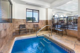 Best Western Plus Inn of Santa Fe - Santa Fe - 1