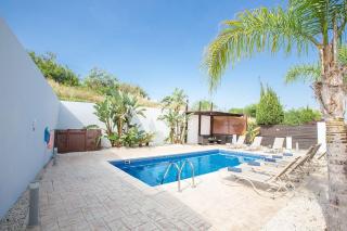Villa Kanthos - Beautiful 4 Bedroom Protaras Villa With Pool - Close To The Beach - Protaras - 9
