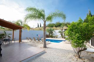 Villa Kanthos - Beautiful 4 Bedroom Protaras Villa With Pool - 7