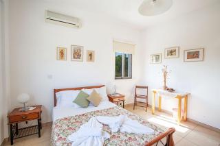 Villa Kanthos - Beautiful 4 Bedroom Protaras Villa With Pool - Close To The Beach - Protaras - 2