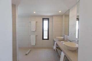 Villa 4 bedrooms direct beach access, stunning sea view - Simpson Bay - 9