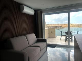 Stunning Seaview Penthouse with Sun Terrace - San Pawl il-Baħar - 8