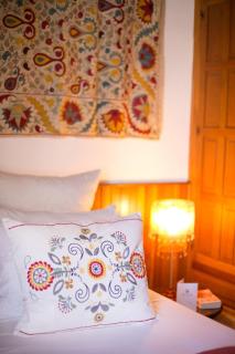 Villa Thalassa Suites 3 Modern Comfort Traditional Greek Charm Private Courtyards Steps From Lindos Square Beach - Lindos - 6