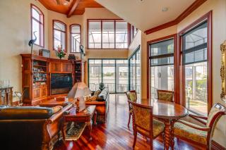 Waterfront Stunner Effortless Elegance in Naples! - Naples - 5