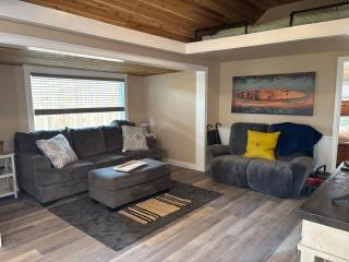 Very cute beach style home ! - 6