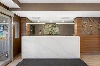 Quality Inn & Suites - Oakville - 8