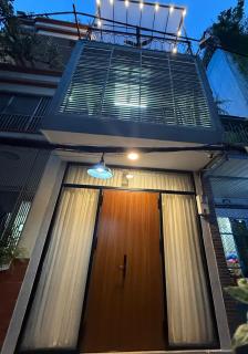 Tranquil City Center Wabi Sabi 3BR Townhouse in D1 - Ho Chi Minh - 8