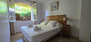House with garden & jacuzzi near city center - Saint-Tropez - 5