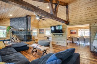 Fire Pit and Sauna Inviting Utah Cabin - Duck Creek Village - 9