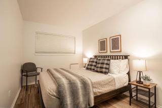 Stylish Bellevue Stay half mile to downtown - Bellevue - 3