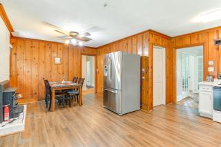 6 Mi to Uptown Pet-Friendly Home in Charlotte - Charlotte - 1