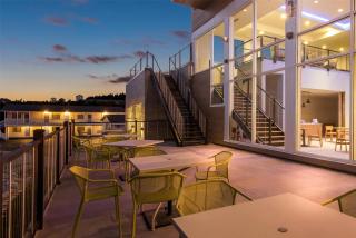 Hampton Inn St Ignace Lakefront Mackinac - Evergreen Shores - 2