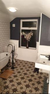 Eton House - Derby - 4