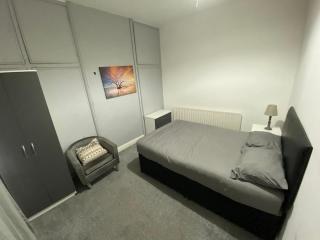 David Guest House - Stoke on Trent - 9