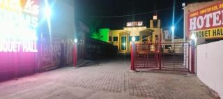 Hotel KS - - 1