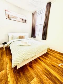 Marine Parade seafront flat - Worthing - 3