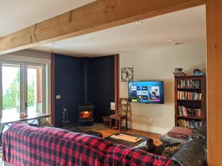 Mountain House of Wonder - Qualicum Beach - 1