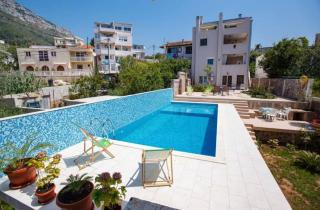 Villa Nuna - Bar - 9
