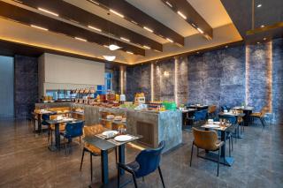 Days Hotel by Wyndham Weihai Huoju Eight Street - 4