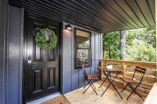 BrookHaus - Modern Cabin Stay at Harvard Brook - 0