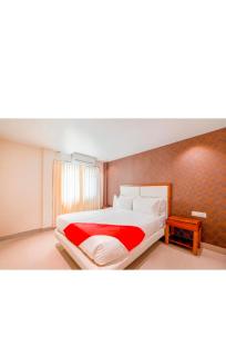 Fab Hotel Brookfield - Nr kundalahalli Main road - Bangalore - 9