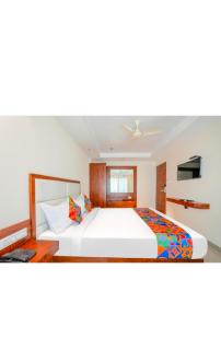 Fab Hotel Brookfield - Nr kundalahalli Main road - Bangalore - 8