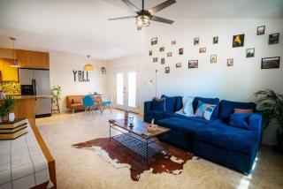 Modern 2BR Mesa Condo in Central Location with Pool Access - Mesa - 7