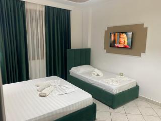Bamisa apartaments - Golem - 1