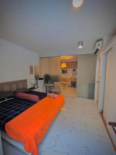 Modern Condo with Full Amenities Bangkok - - 9