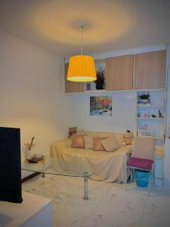 Modern Condo with Full Amenities Bangkok - - 2
