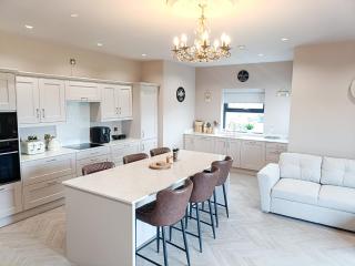 New Spacious Coastal Retreat - Dunfanaghy - 0