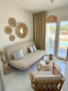 Oasis by the Pool - Nea Kalikratia - 4