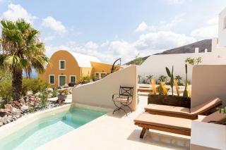 Exclusive Santorini Villa 3 Bedroom Villa Private Jetted Pool Sea Phenomenal Sunset View Finikia - Oia - 0