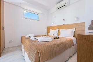 Sensational Rethymno Villa Villa Akaza 2 Bedrooms Beach Front Private Outdoor Swimming Pool And Hot Tub Pigianos Kampos - Pigianos Kampos - 7