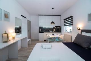 Studioapartment Black & White - Velika Gorica - 7
