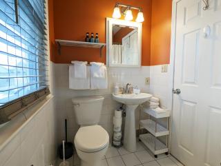 Amity Park Bungalow - Duluth - 6