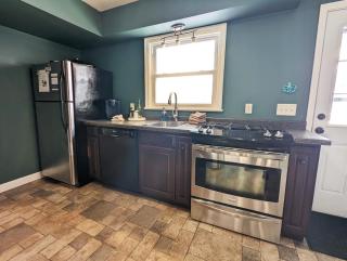 Amity Park Bungalow - Duluth - 3