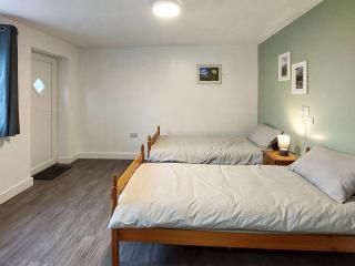 Tupholme - Uk49436 - Walcot - 6