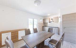 Gorgeous Home In Muc Gornji - 1