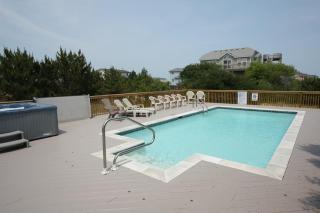 Follow The Sun by Village Realty - 7