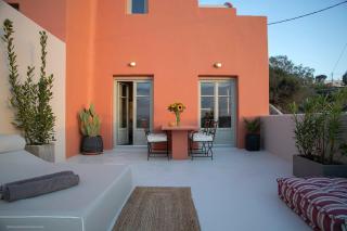 Superior Santorini Villa 2 Bedroom Villa Private Jetted Pool Amazing Sea And Sunset Views Finikia - Ia - 8