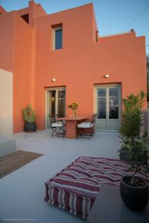 Superior Santorini Villa 2 Bedroom Villa Private Jetted Pool Amazing Sea And Sunset Views Finikia - Ia - 7