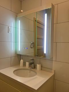 1-Bedroom Luxurious Condo in Port of Spain - Port-of-Spain - 2