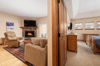 Telemark Townhomes Unit 514 - 3