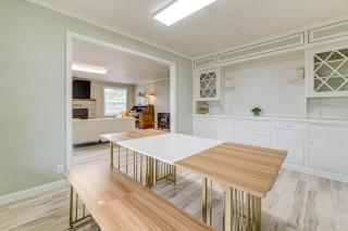 Walk to Beach Cozy Home with Deck in Smith River! - Smith River - 6