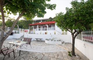Santa Marina Garden - Suite B - 5