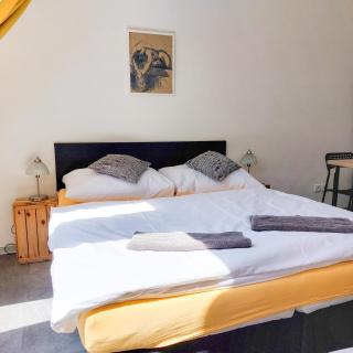 Beautiful attic room R3 - 0