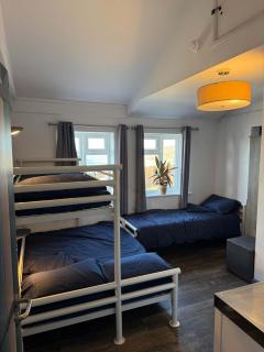 Family Room - Perranporth - 5