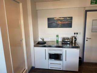 Family Room - Perranporth - 4