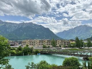 River 2 -Kissed Retreat with Iconic Jungfraujoch View - 8